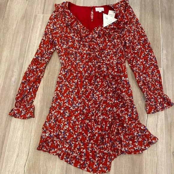 Lost + Wander Dresses & Skirts - Lost and wander dress ♥️